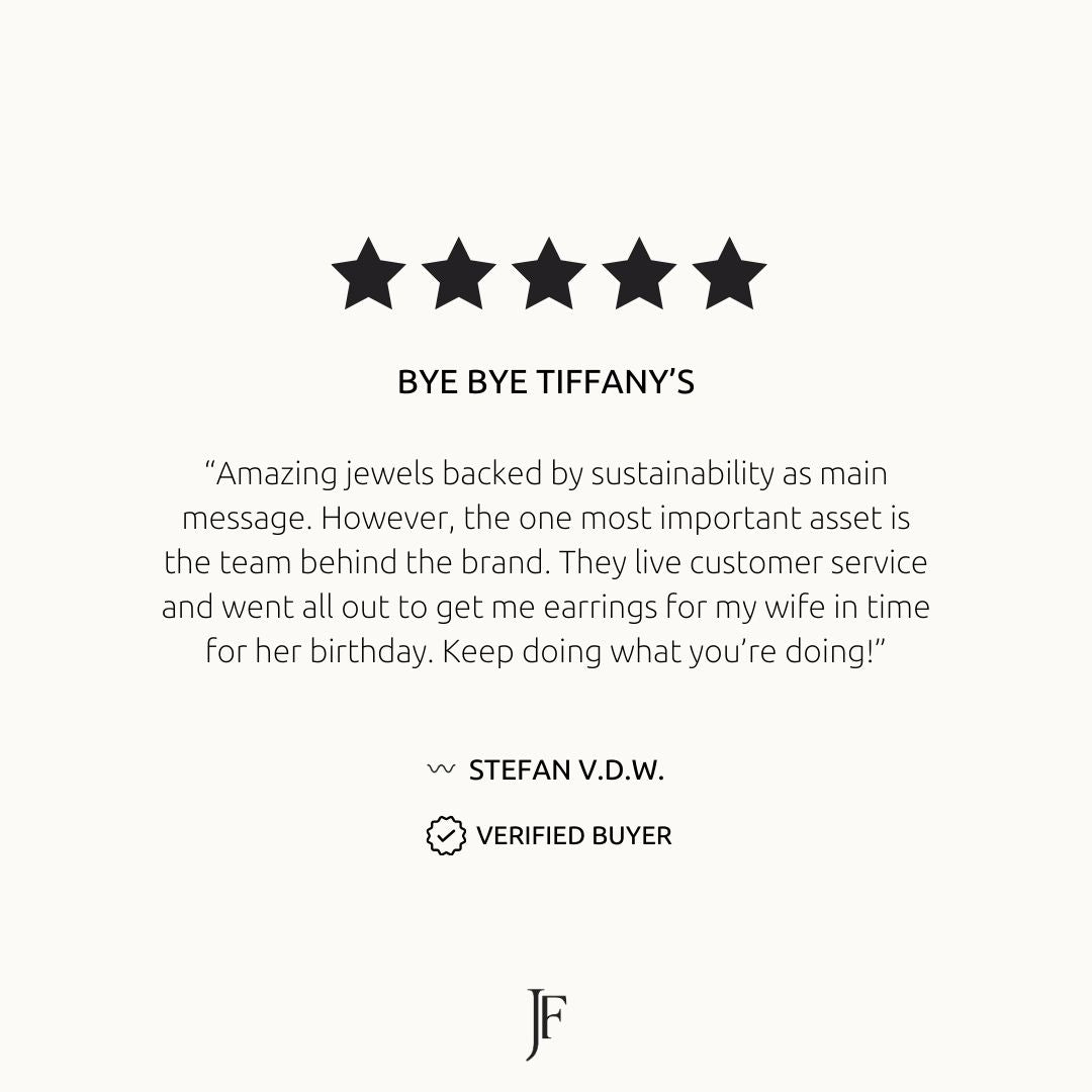 Five-star customer review for Juna Fae.