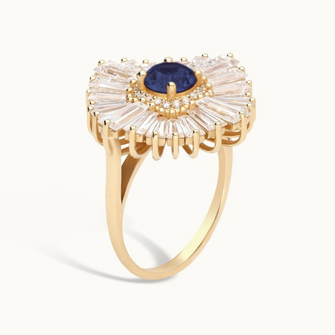 Ballerina Dusk Ring in yellow gold, side view