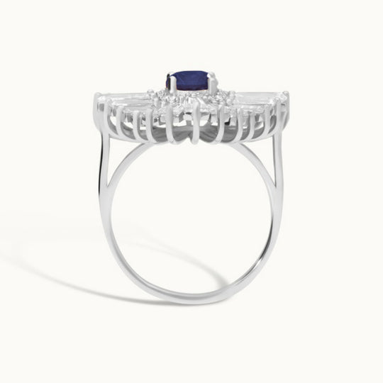 Ballerina Dusk Ring in white gold, profile of the raised setting