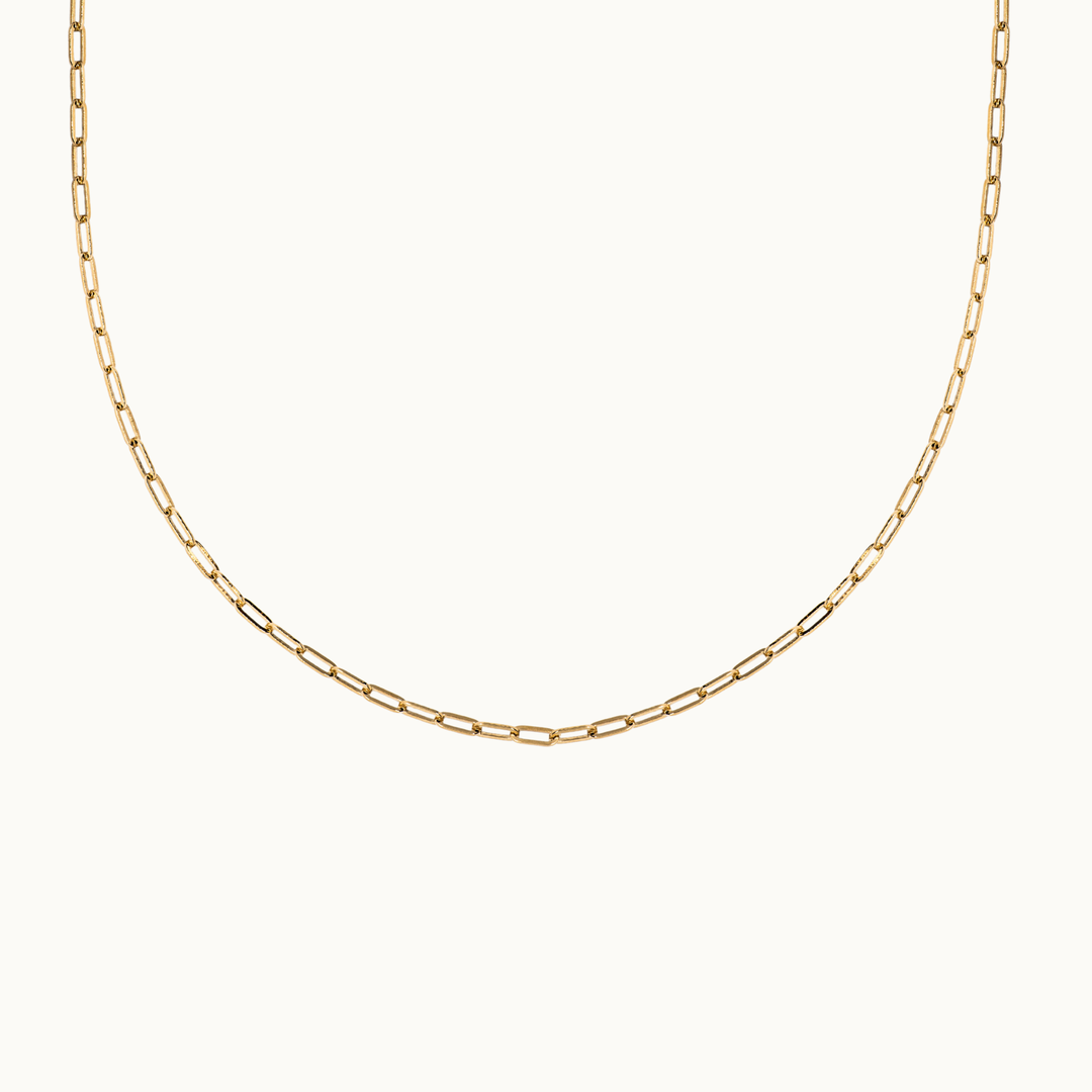 18 carat gold paperclip chunky chain necklace on a white background