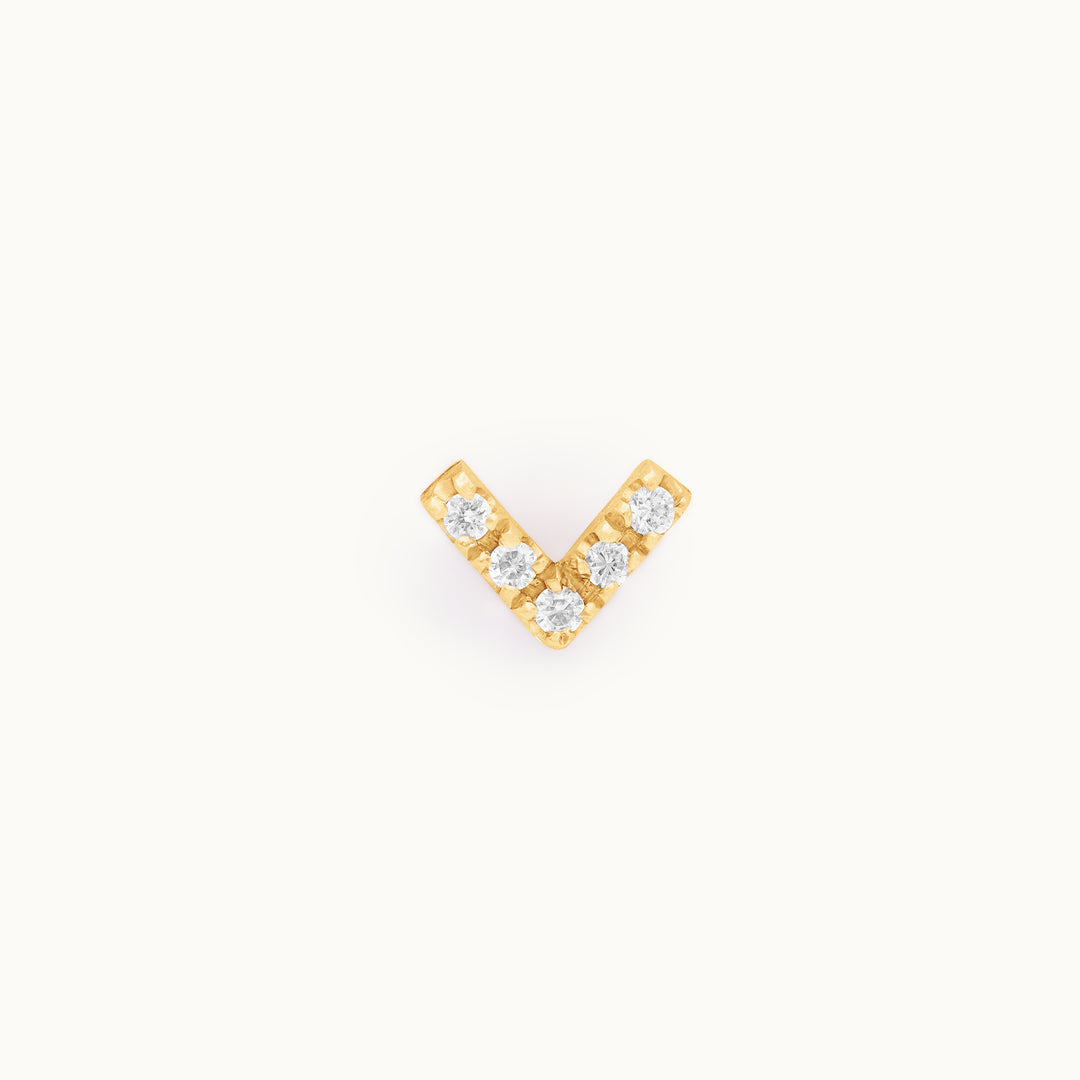 Avery V-shaped lab-grown diamond stud earring in recycled 18K yellow gold
