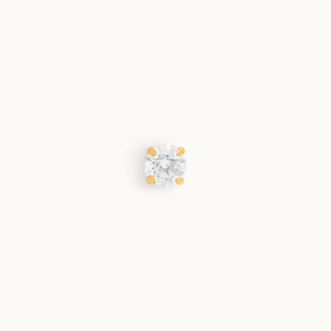 Classic 4.5 mm (0.30 ct) lab-grown diamond stud earring in recycled 18K yellow gold