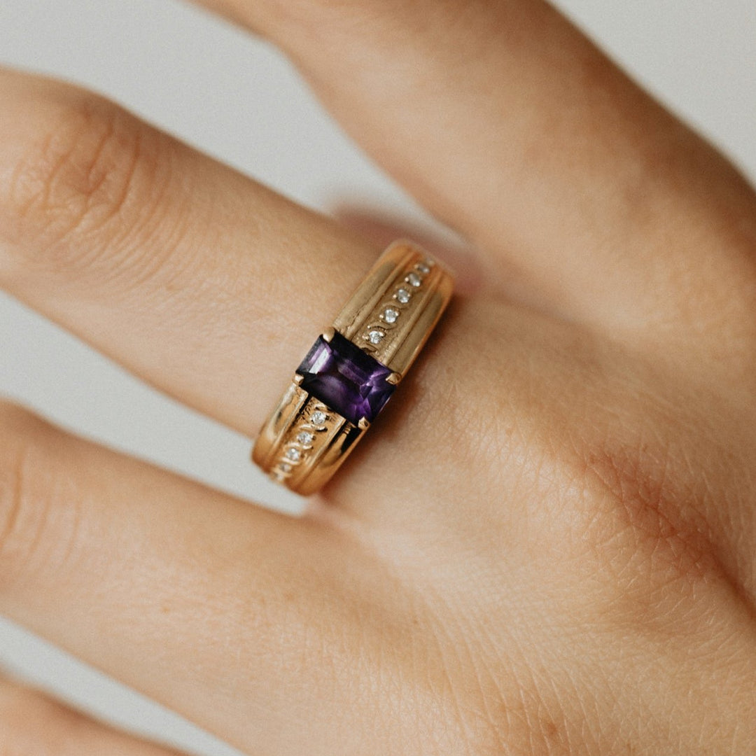 Majestic Mauve Ring