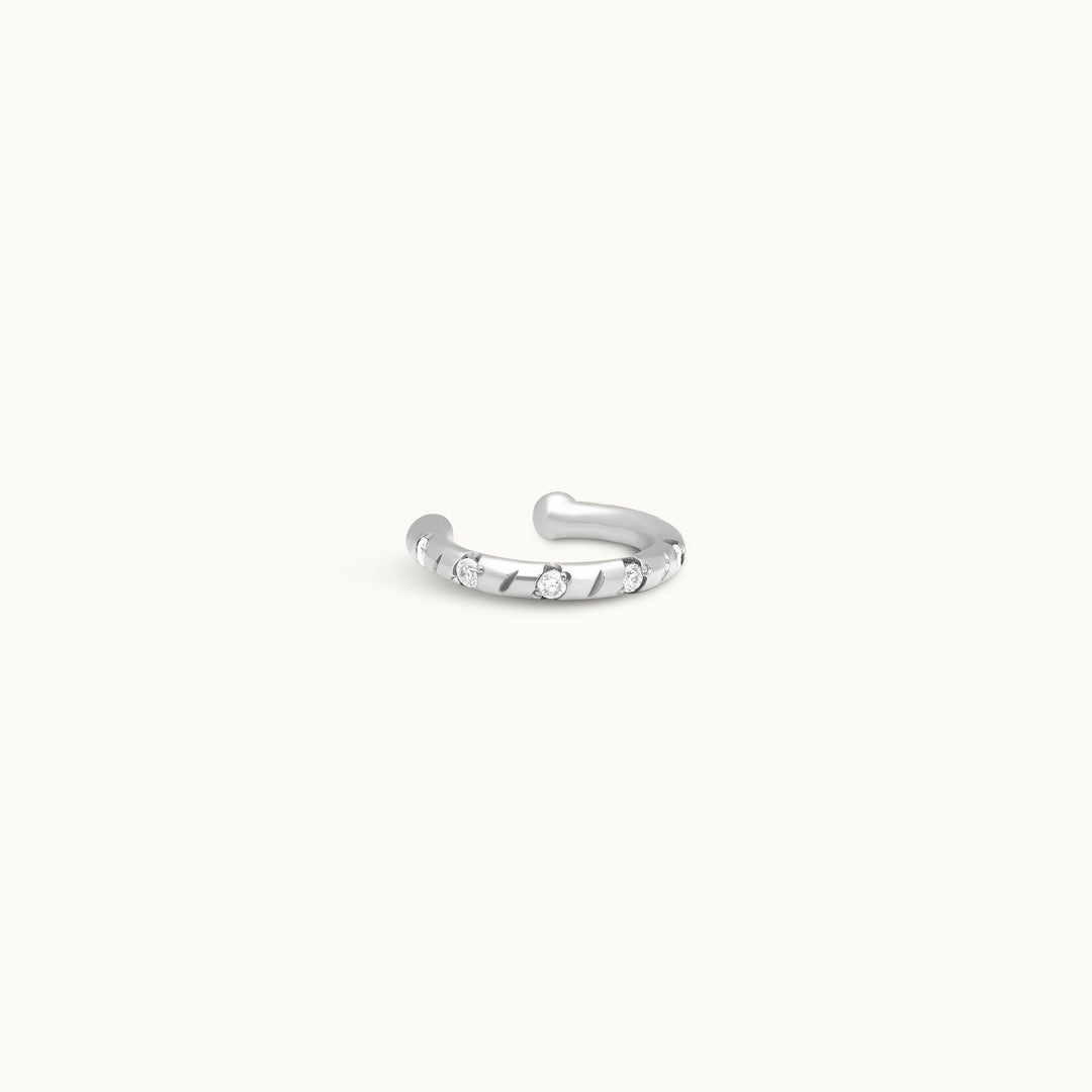 Daisy lab-grown diamond ear cuff in recycled 18K white gold