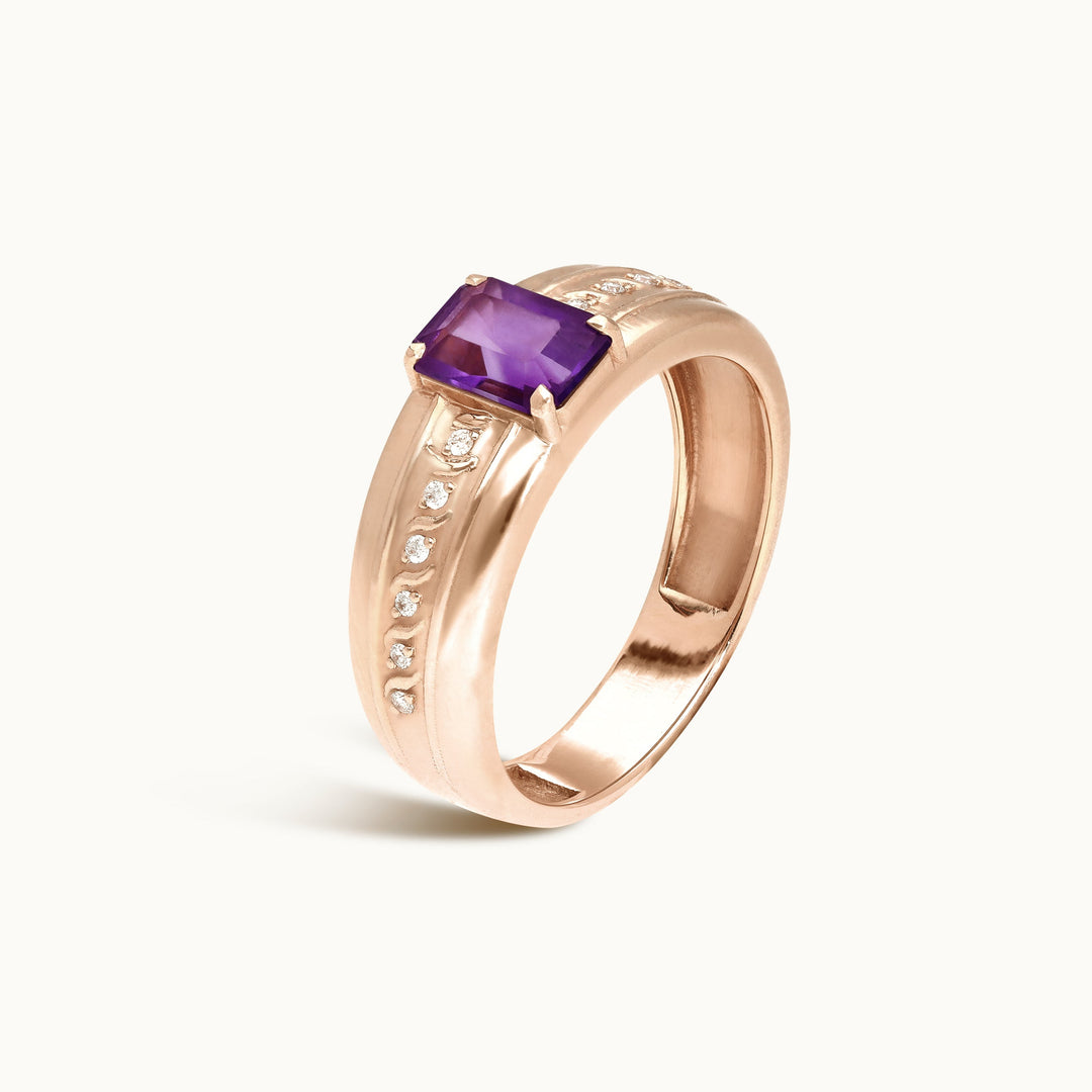 Majestic Mauve amethyst and lab-grown diamond ring in recycled 18K rose gold