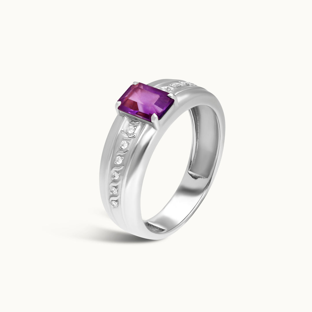 Majestic Mauve amethyst and lab-grown diamond ring in recycled 18K white gold