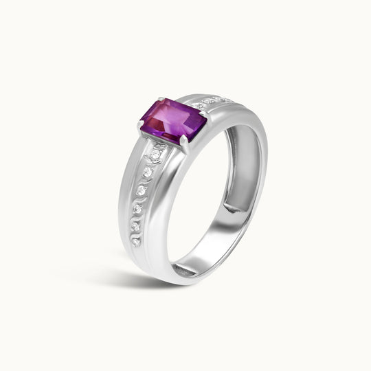 Majestic Mauve amethyst and lab-grown diamond ring in recycled 18K white gold