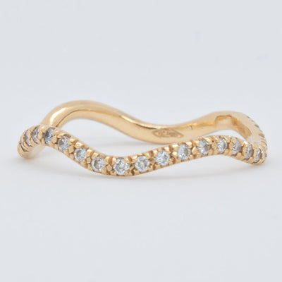 Wave ring made with recycled gold and labgrown diamonds by Juna Fae